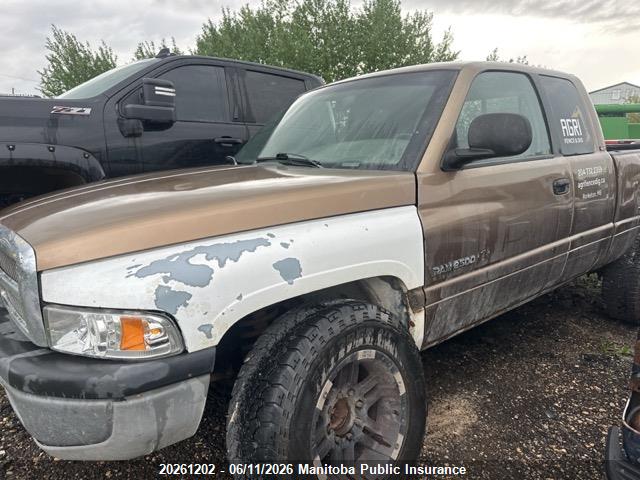 Продажа на аукционе авто 1999 Dodge Ram 2500 Laramie Slt Quad Cab, vin: 3B7KF2363XG164822, номер лота: 20261202