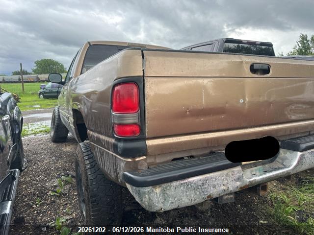 Продажа на аукционе авто 1999 Dodge Ram 2500 Laramie Slt Quad Cab, vin: 3B7KF2363XG164822, номер лота: 20261202