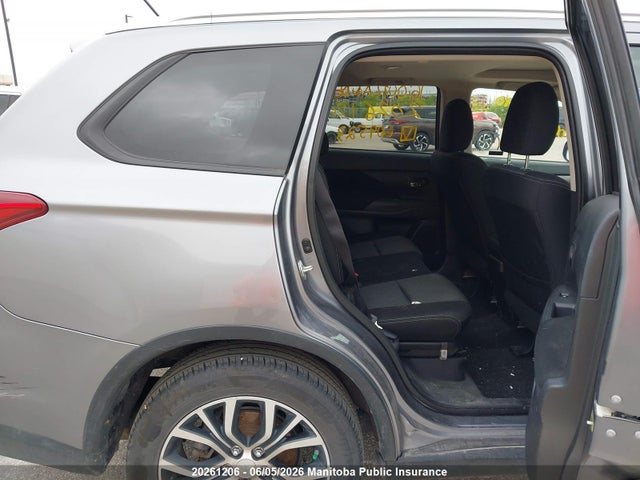 Продажа на аукционе авто 2016 Mitsubishi Outlander Se, vin: JA4JZ3AX8GZ609523, номер лота: 20261206