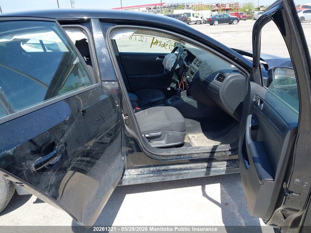 2013 Volkswagen Jetta 2.0 მანქანა იყიდება აუქციონზე, vin: 3VW2K7AJ2DM316146, აუქციონის ნომერი: 20261221
