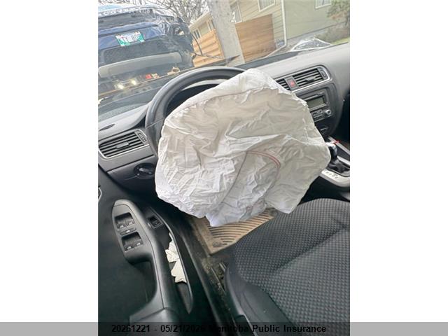 2013 Volkswagen Jetta 2.0 მანქანა იყიდება აუქციონზე, vin: 3VW2K7AJ2DM316146, აუქციონის ნომერი: 20261221