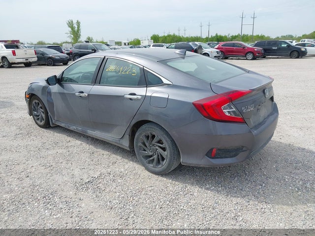 20261223 :رقم المزاد ، 2HGFC1F97GH109088 vin ، 2016 Honda Civic Touring مزاد بيع