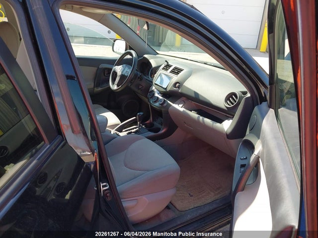 20261267 :رقم المزاد ، 2T3BF4DV5BW160281 vin ، 2011 Toyota Rav4 مزاد بيع