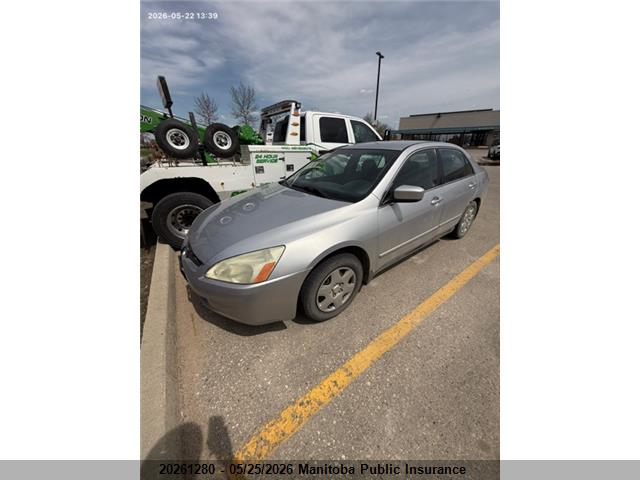 20261280 :رقم المزاد ، 1HGCM56493A819825 vin ، 2003 Honda Accord Lx مزاد بيع