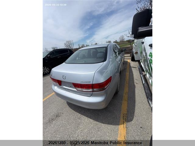 20261280 :رقم المزاد ، 1HGCM56493A819825 vin ، 2003 Honda Accord Lx مزاد بيع