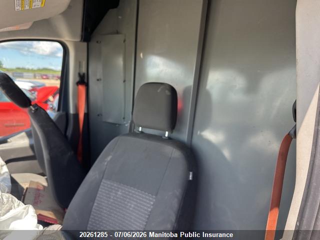 20261285 :رقم المزاد ، 1FTBR3X83LKB13493 vin ، 2020 Ford Transit 250 Wb 148 El Cargo مزاد بيع