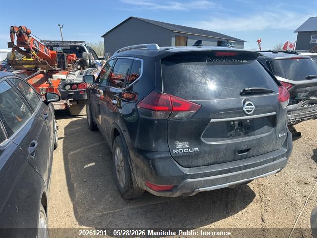 20261291 :رقم المزاد ، 5N1AT2MV7JC761598 vin ، 2018 Nissan Rogue Sv مزاد بيع