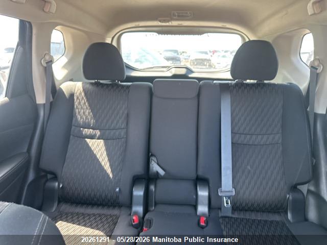 20261291 :رقم المزاد ، 5N1AT2MV7JC761598 vin ، 2018 Nissan Rogue Sv مزاد بيع