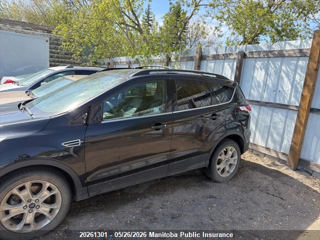 20261301 :رقم المزاد ، 1FMCU9GX2DUA26456 vin ، 2013 Ford Escape Se مزاد بيع
