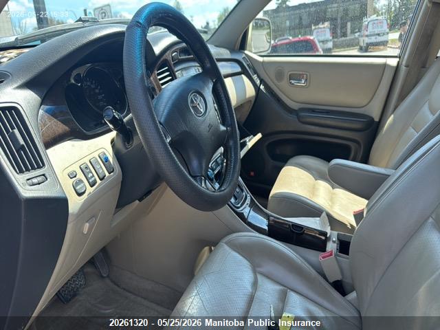 20261320 :رقم المزاد ، JTEHF21A220088813 vin ، 2002 Toyota Highlander V6 مزاد بيع