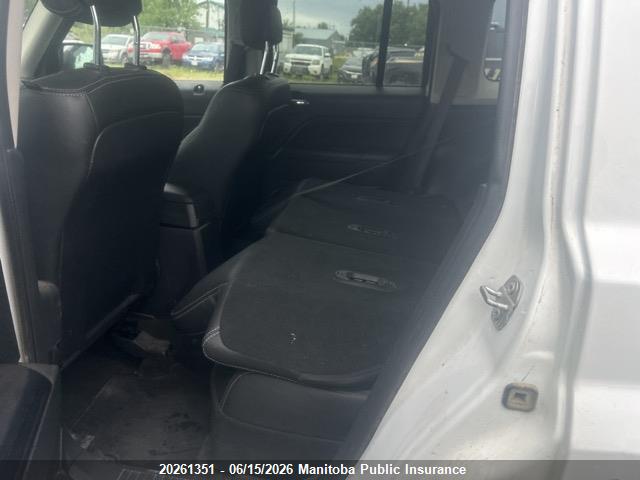 Продажа на аукционе авто 2017 Jeep Patriot High Altitude, vin: 1C4NJRAB4HD205428, номер лота: 20261351