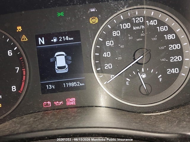 2020 Hyundai Tucson Essential მანქანა იყიდება აუქციონზე, vin: KM8J23A40LU159305, აუქციონის ნომერი: 20261353