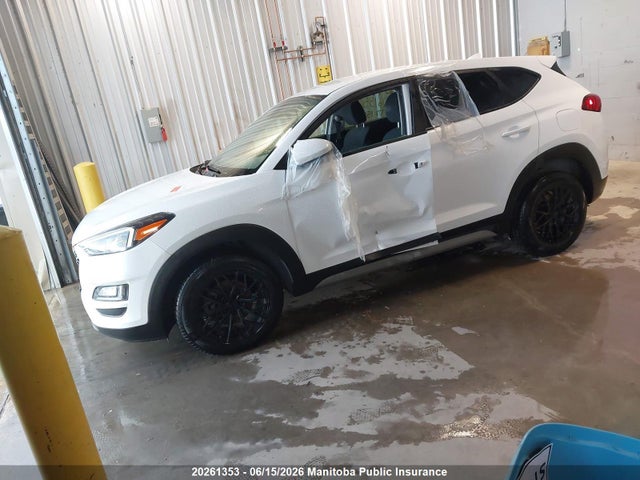 2020 Hyundai Tucson Essential მანქანა იყიდება აუქციონზე, vin: KM8J23A40LU159305, აუქციონის ნომერი: 20261353