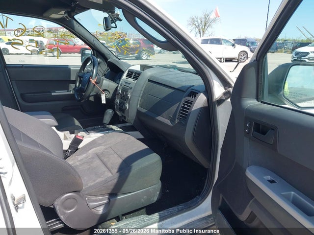 Продажа на аукционе авто 2012 Ford Escape Xlt, vin: 1FMCU9D76CKB71935, номер лота: 20261355