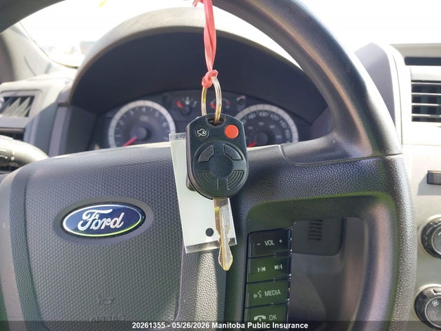 Продажа на аукционе авто 2012 Ford Escape Xlt, vin: 1FMCU9D76CKB71935, номер лота: 20261355