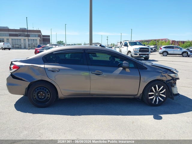 20261361 :رقم المزاد ، 2HGFB2F71DH035332 vin ، 2013 Honda Civic Touring مزاد بيع