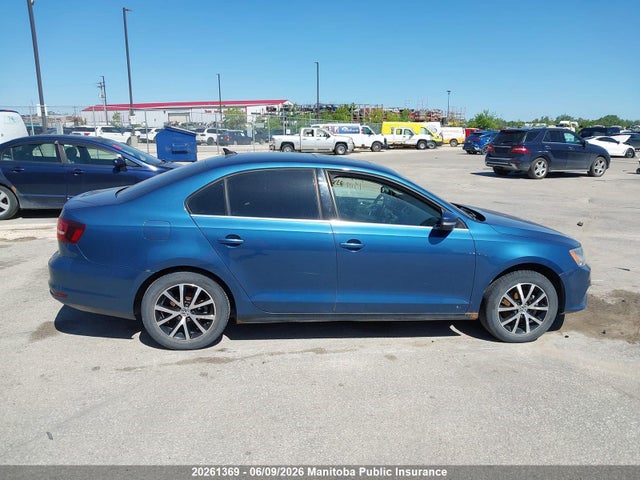 20261369 :رقم المزاد ، 3VWD67AJ4GM342037 vin ، 2016 Volkswagen Jetta 1.4 Tsi مزاد بيع