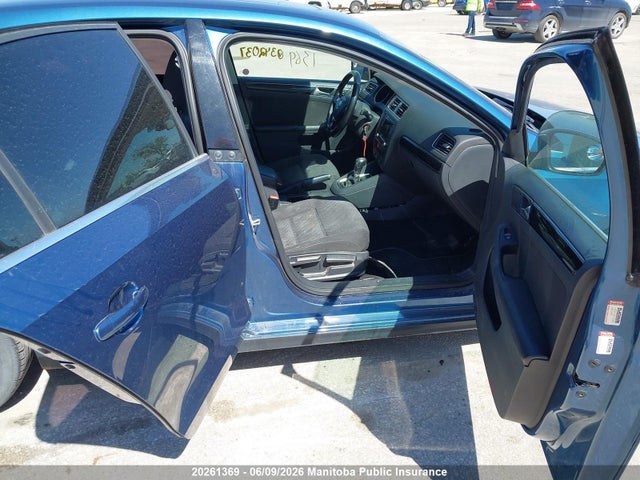 20261369 :رقم المزاد ، 3VWD67AJ4GM342037 vin ، 2016 Volkswagen Jetta 1.4 Tsi مزاد بيع