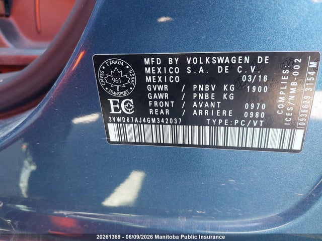 20261369 :رقم المزاد ، 3VWD67AJ4GM342037 vin ، 2016 Volkswagen Jetta 1.4 Tsi مزاد بيع