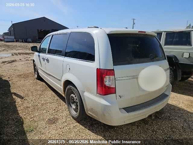 2013 Chrysler Town & Country Limited მანქანა იყიდება აუქციონზე, vin: 2C4RC1GG2DR816615, აუქციონის ნომერი: 20261375