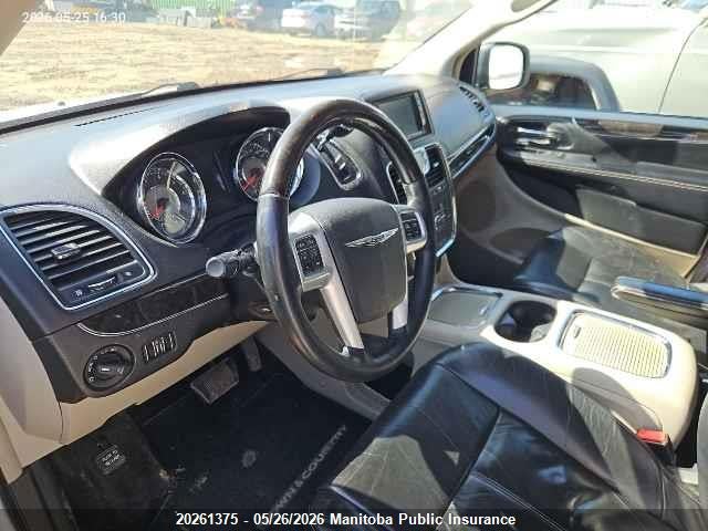 2013 Chrysler Town & Country Limited მანქანა იყიდება აუქციონზე, vin: 2C4RC1GG2DR816615, აუქციონის ნომერი: 20261375