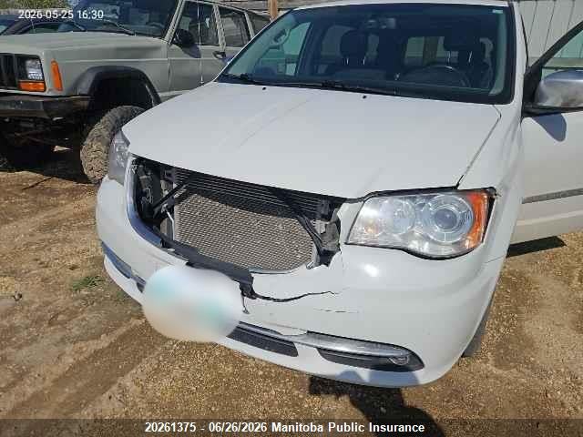 2013 Chrysler Town & Country Limited მანქანა იყიდება აუქციონზე, vin: 2C4RC1GG2DR816615, აუქციონის ნომერი: 20261375