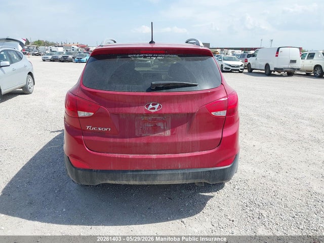 20261403 :رقم المزاد ، KM8JUCAG0FU963550 vin ، 2015 Hyundai Tucson Gls مزاد بيع