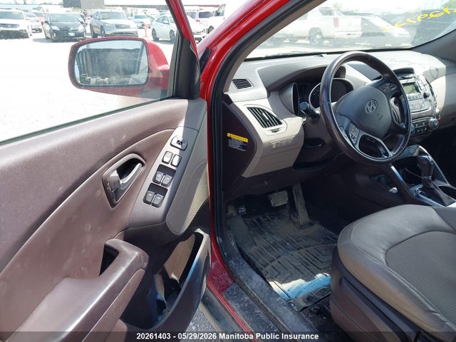 20261403 :رقم المزاد ، KM8JUCAG0FU963550 vin ، 2015 Hyundai Tucson Gls مزاد بيع