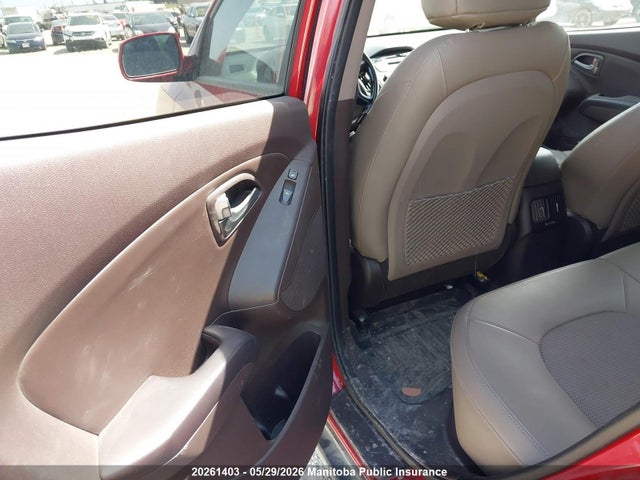 20261403 :رقم المزاد ، KM8JUCAG0FU963550 vin ، 2015 Hyundai Tucson Gls مزاد بيع