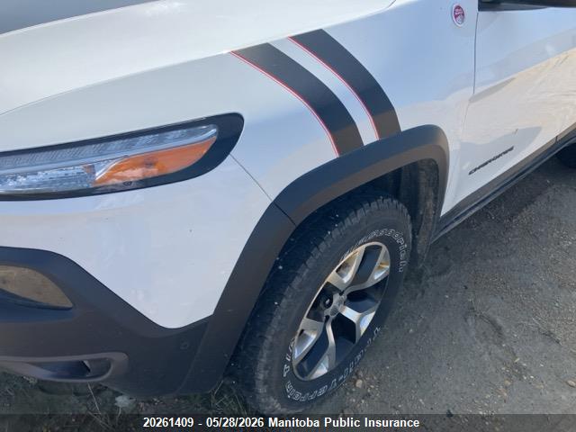 2015 Jeep Cherokee Trailhawk მანქანა იყიდება აუქციონზე, vin: 1C4PJMBS1FW678697, აუქციონის ნომერი: 20261409