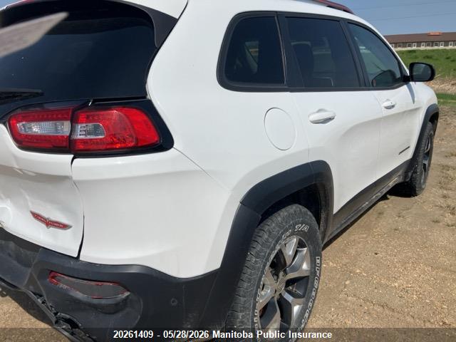 2015 Jeep Cherokee Trailhawk მანქანა იყიდება აუქციონზე, vin: 1C4PJMBS1FW678697, აუქციონის ნომერი: 20261409