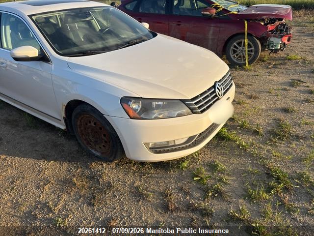 Продажа на аукционе авто 2013 Volkswagen Passat 2.0 Tdi, vin: 1VWCN7A32DC099311, номер лота: 20261412