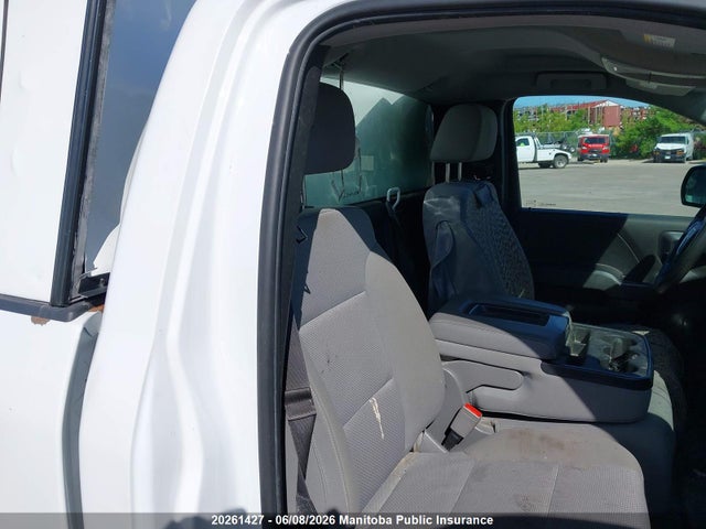 20261427 :رقم المزاد ، 1GTN2LEH5JZ184199 vin ، 2018 Gmc Sierra 1500 Pickup مزاد بيع