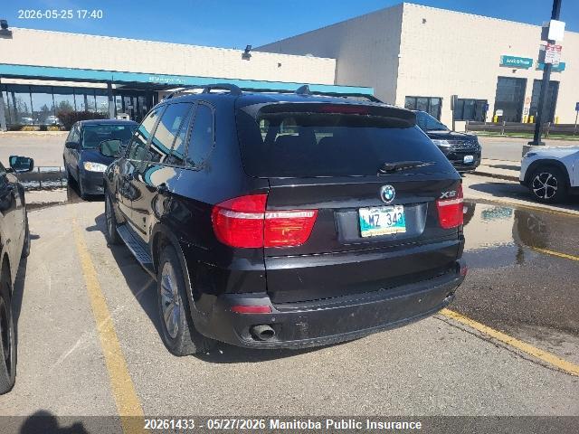 2009 Bmw X5 3.0si მანქანა იყიდება აუქციონზე, vin: 5UXFE43559L273097, აუქციონის ნომერი: 20261433