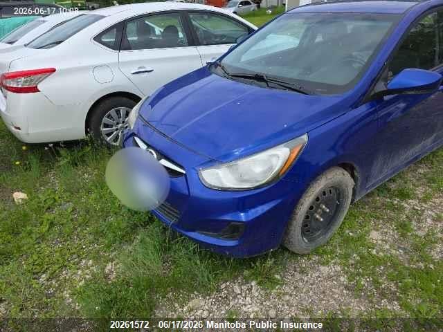 2012 Hyundai Accent Gl მანქანა იყიდება აუქციონზე, vin: KMHCT5AE1CU056825, აუქციონის ნომერი: 20261572