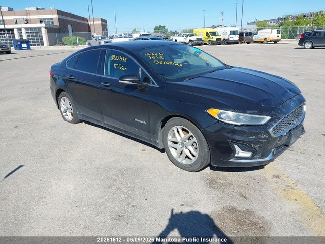 Продажа на аукционе авто 2019 Ford Fusion Titanium Hybrid, vin: 3FA6P0RU4KR227146, номер лота: 20261612