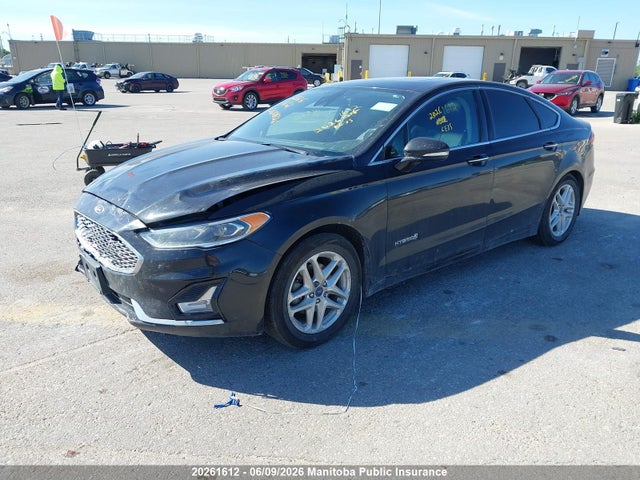 Продажа на аукционе авто 2019 Ford Fusion Titanium Hybrid, vin: 3FA6P0RU4KR227146, номер лота: 20261612