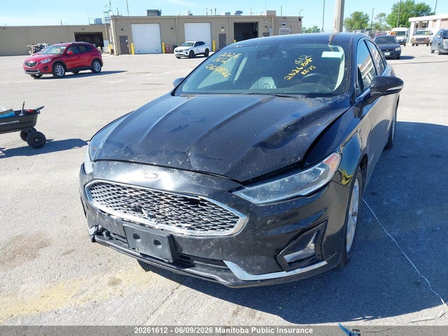 Продажа на аукционе авто 2019 Ford Fusion Titanium Hybrid, vin: 3FA6P0RU4KR227146, номер лота: 20261612
