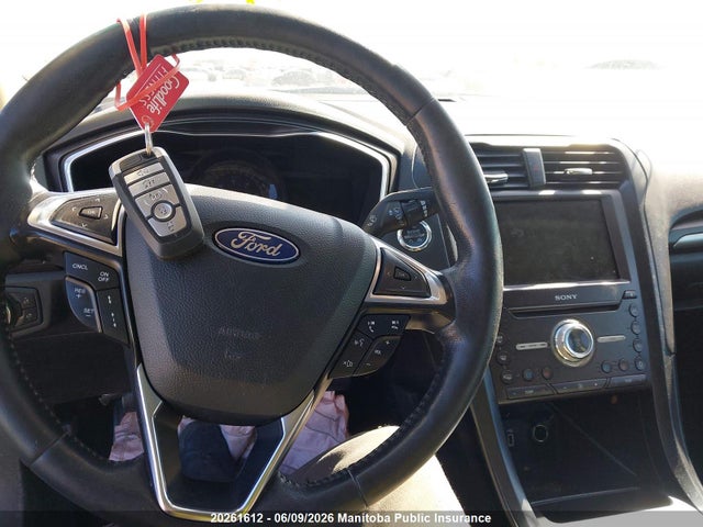 Продажа на аукционе авто 2019 Ford Fusion Titanium Hybrid, vin: 3FA6P0RU4KR227146, номер лота: 20261612