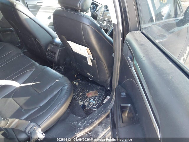 Продажа на аукционе авто 2019 Ford Fusion Titanium Hybrid, vin: 3FA6P0RU4KR227146, номер лота: 20261612