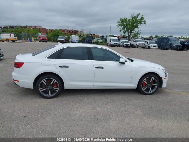 Audi A4 2.0t Quattro 2017 WAUCNAF43HN047565 Image 13