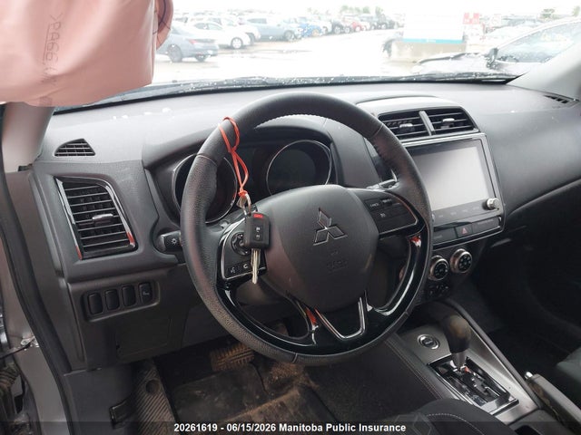 JA4AJVAW5PU606845 Mitsubishi RVR SE