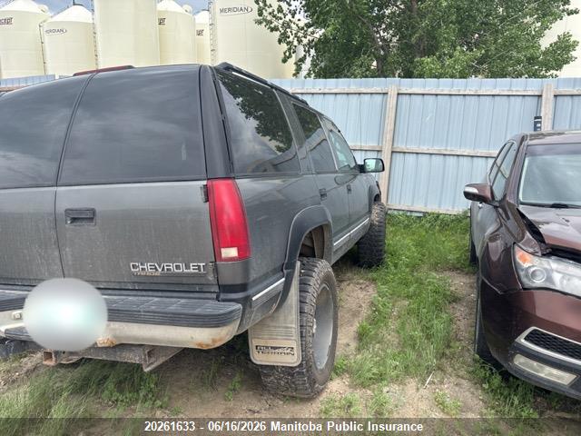 1999 Chevrolet 3500 მანქანა იყიდება აუქციონზე, vin: 1GNEK13R0XJ493142, აუქციონის ნომერი: 20261633