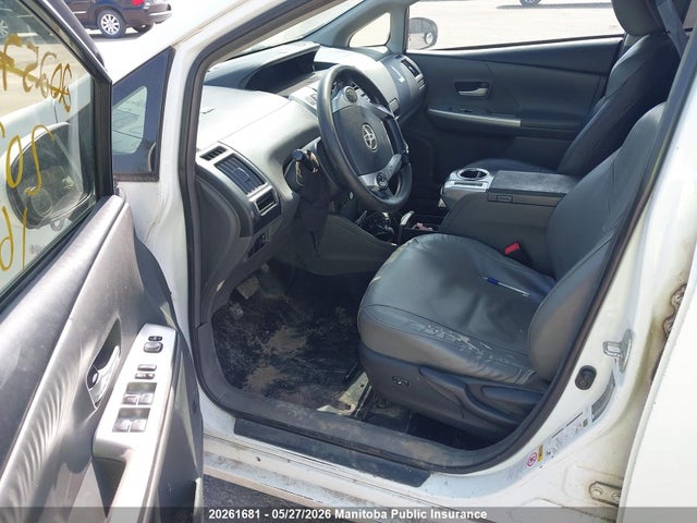 Продажа на аукционе авто 2012 Toyota Prius V, vin: JTDZN3EU1C3167198, номер лота: 20261681