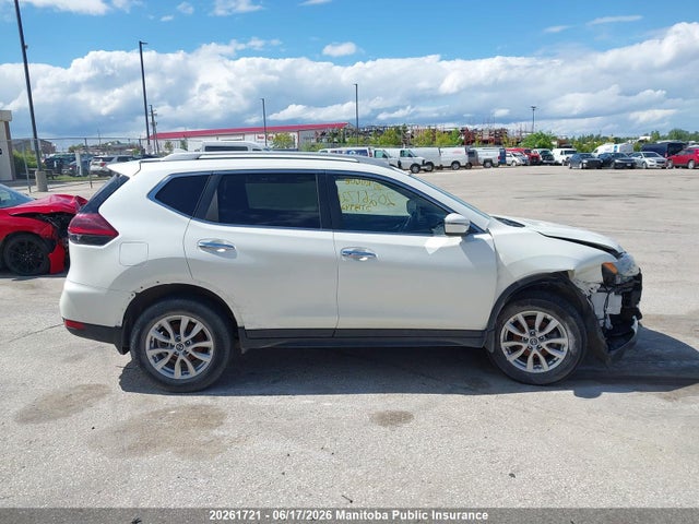 Продажа на аукционе авто 2020 Nissan Rogue Sv, vin: 5N1AT2MV8LC773942, номер лота: 20261721