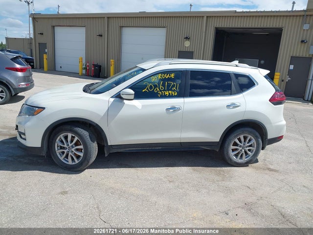 Продажа на аукционе авто 2020 Nissan Rogue Sv, vin: 5N1AT2MV8LC773942, номер лота: 20261721