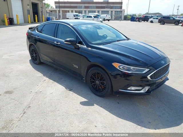 Продажа на аукционе авто 2017 Ford Fusion Platinum Energi, vin: 3FA6P0SUXHR135140, номер лота: 20261724