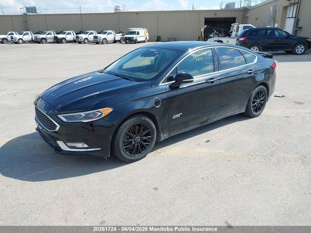 Продаж на аукціоні авто 2017 Ford Fusion Platinum Energi, vin: 3FA6P0SUXHR135140, номер лоту: 20261724