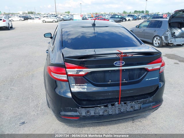 Продаж на аукціоні авто 2017 Ford Fusion Platinum Energi, vin: 3FA6P0SUXHR135140, номер лоту: 20261724