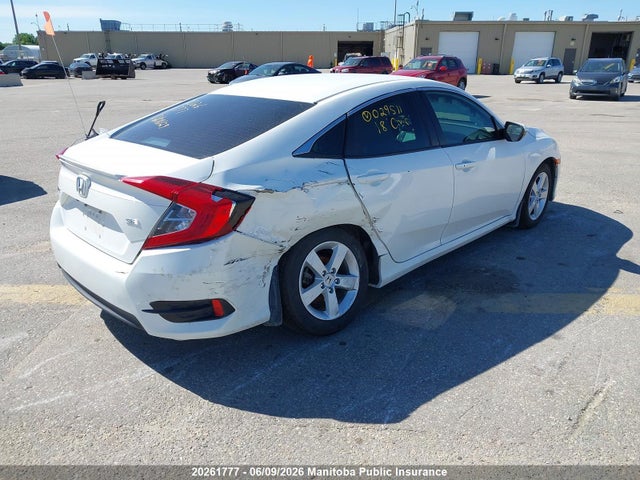 Honda CIVIC SE 2018 2HGFC2F64JH029511 Image 4